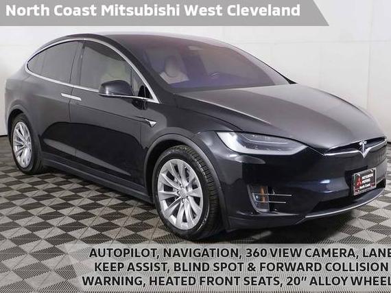 TESLA MODEL X 2017 5YJXCDE2XHF055608 image